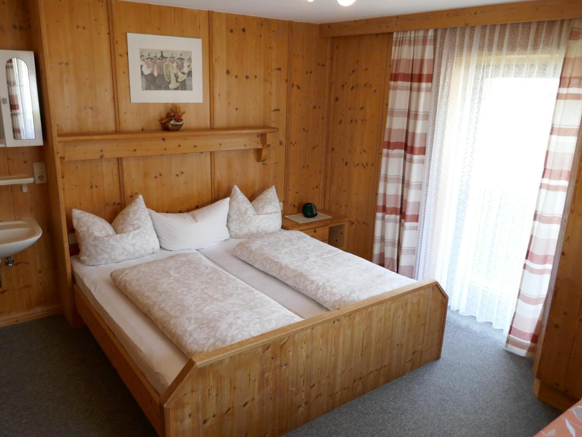 Apartment Hubert Praxmarer Fulpmes Extérieur photo