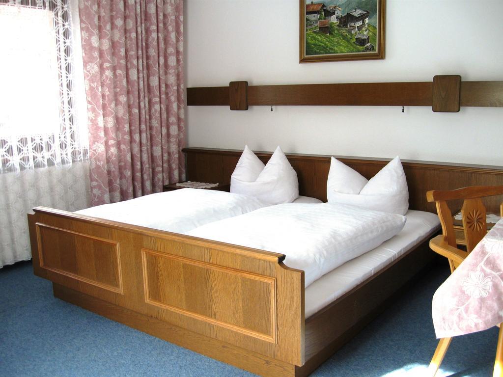 Apartment Hubert Praxmarer Fulpmes Chambre photo